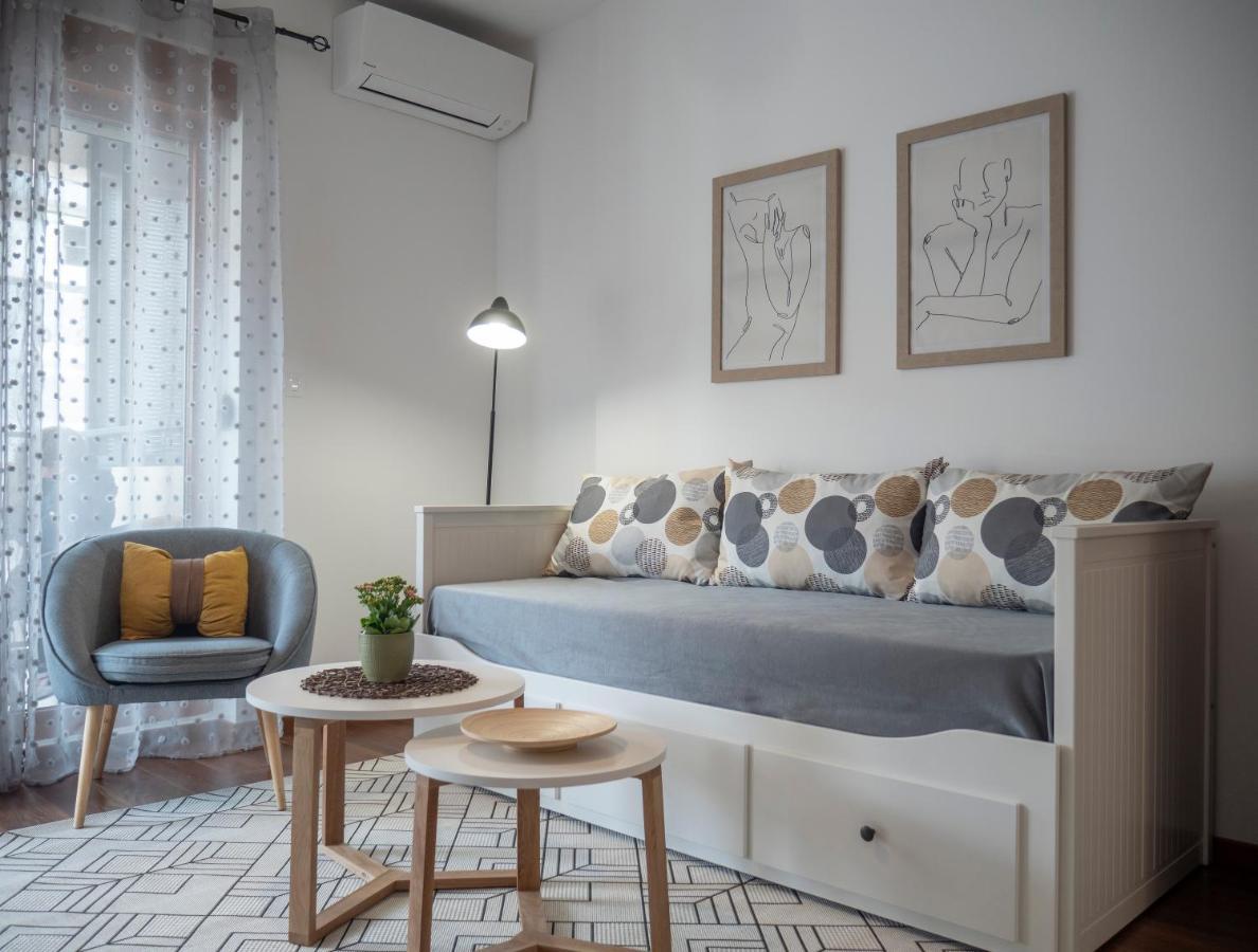 Cozy Studio Apartment Mila Podgorica Buitenkant foto